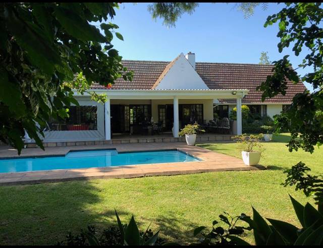 4 BEDROOM HOUSE FOR SALE IN COWIES HILL